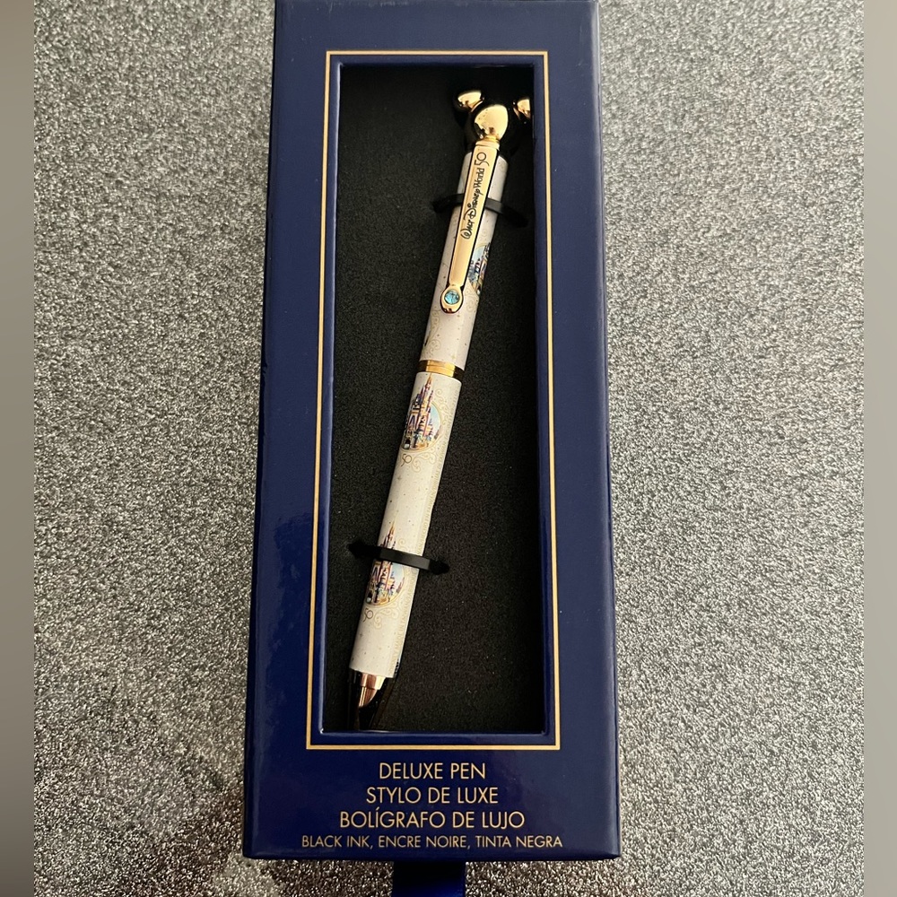 Disney: 50th Anniversary Castle Pen